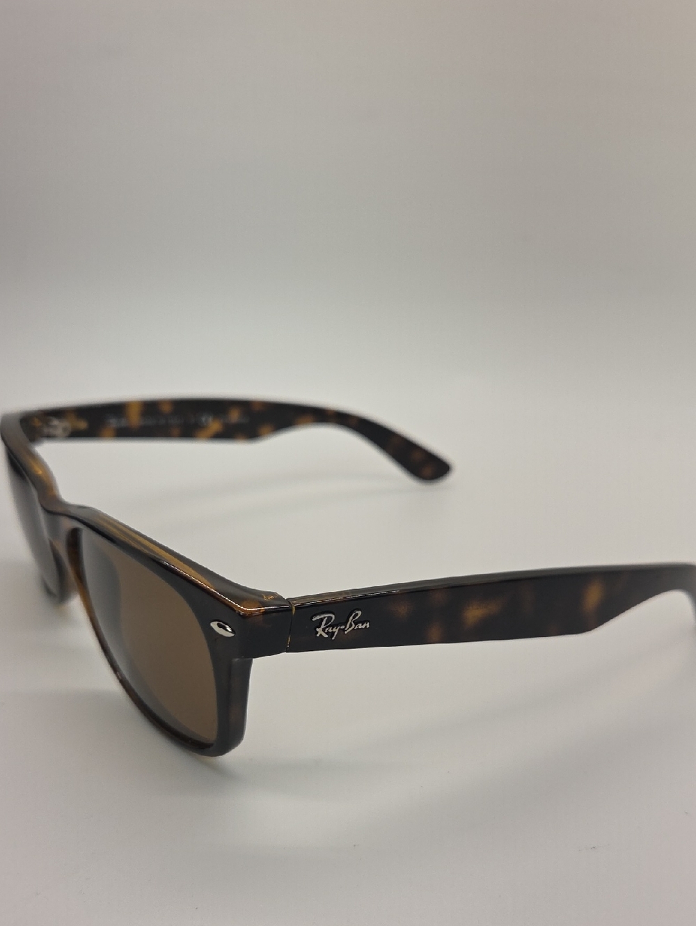 Ray-Ban RB2132 Tortoiseshell Brown New Wayfarer Polarized Sunglasses - Picture 3 of 16
